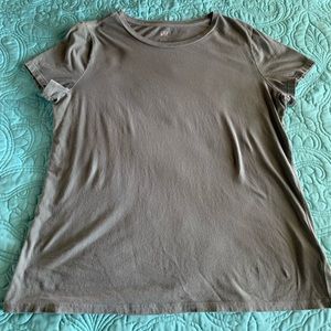 GAP T-shirt